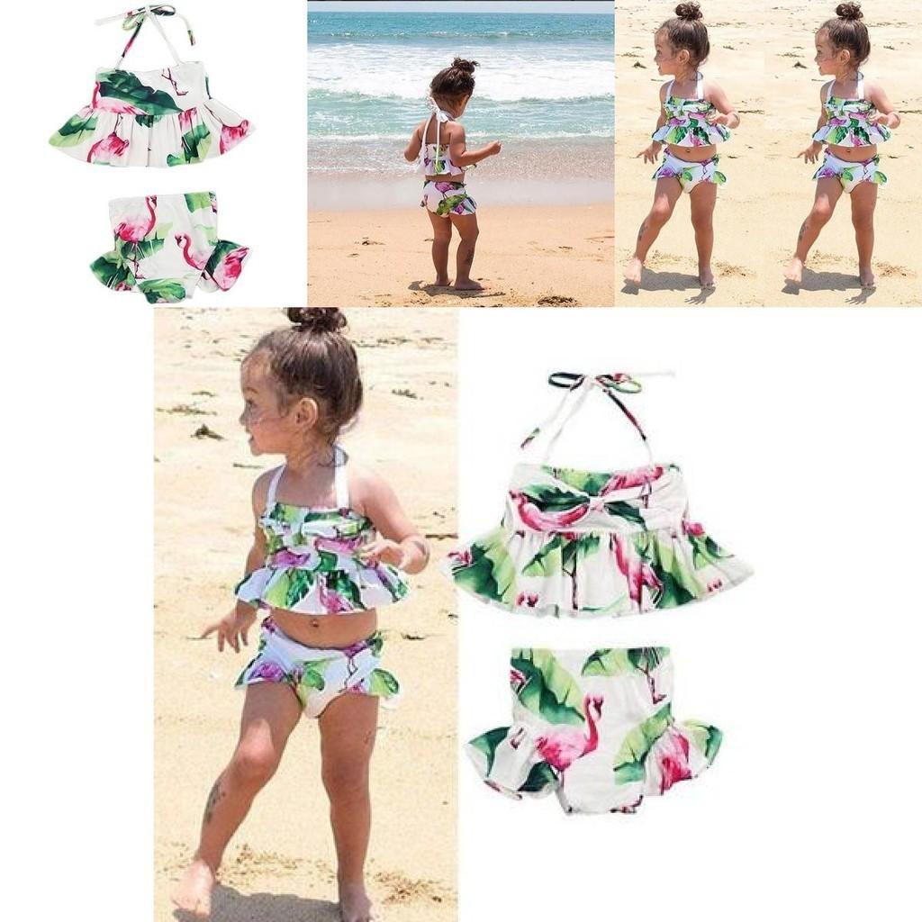 Charming 2pcs Girls Ruffle Floral Bikinis Set Featuring Adorable Flamingo Design