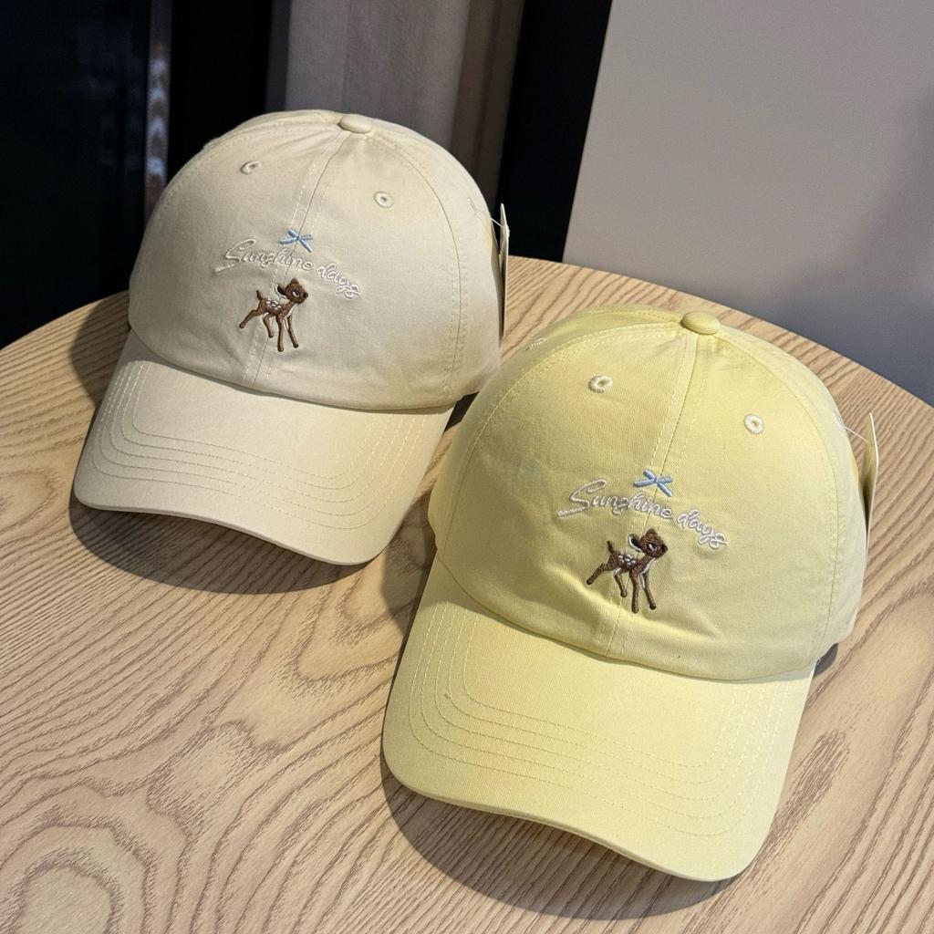 Cartoon deer embroidered baseball cap for women2026New Spring/Summer Fashionable Versatile Sunshade Duckbill Cap that Makes the Face Look Smaller