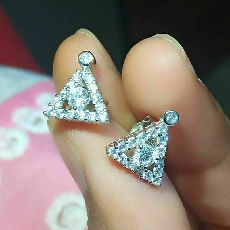 1 Pair of Fashionable Creative Inlaid Synthetic Zircon Geometric Triangle Earrings, Exquisite Synthetic Zircon Earrings