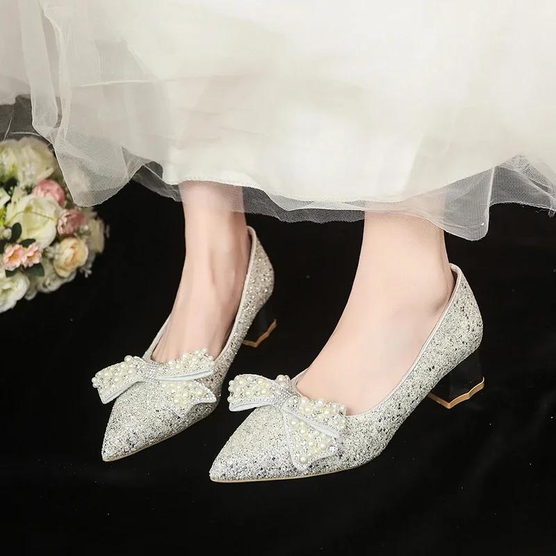Свадебные туфли для женщин, модные женские туфли на высоком каблуке, летние туфли с острым носком, новые свадебные туфли с бабочкой и кристаллами