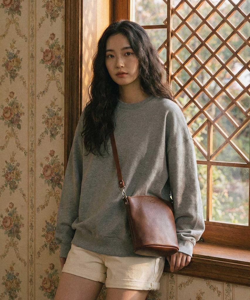 Hevitz 141 Crossbody с арочным дизайном