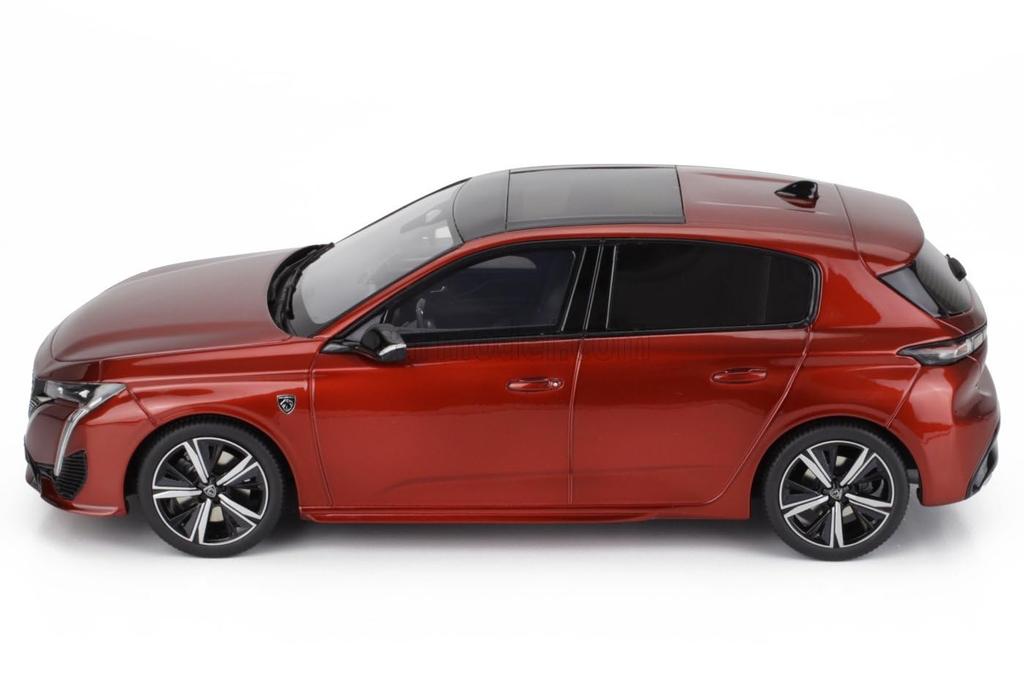 Миниатюрный автомобиль 1/18 Peugeot 308 GT OTTO-MOBILE 1/18 PEUGEOT 308 GT 2022 КРАСНЫЙ OT1140