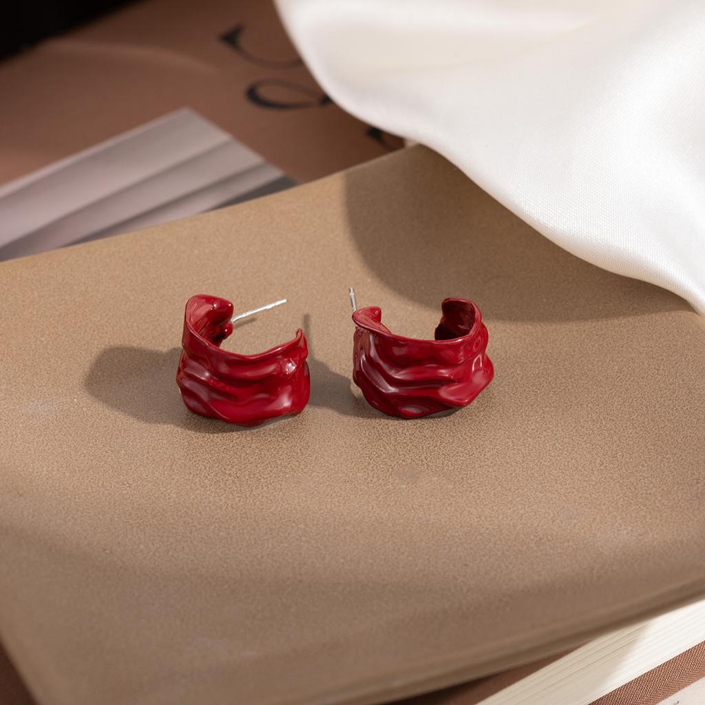Temperament Ankara Red Pleated Stud Earrings For Women Niche Design Paint C-Shaped Stud Earrings For Women