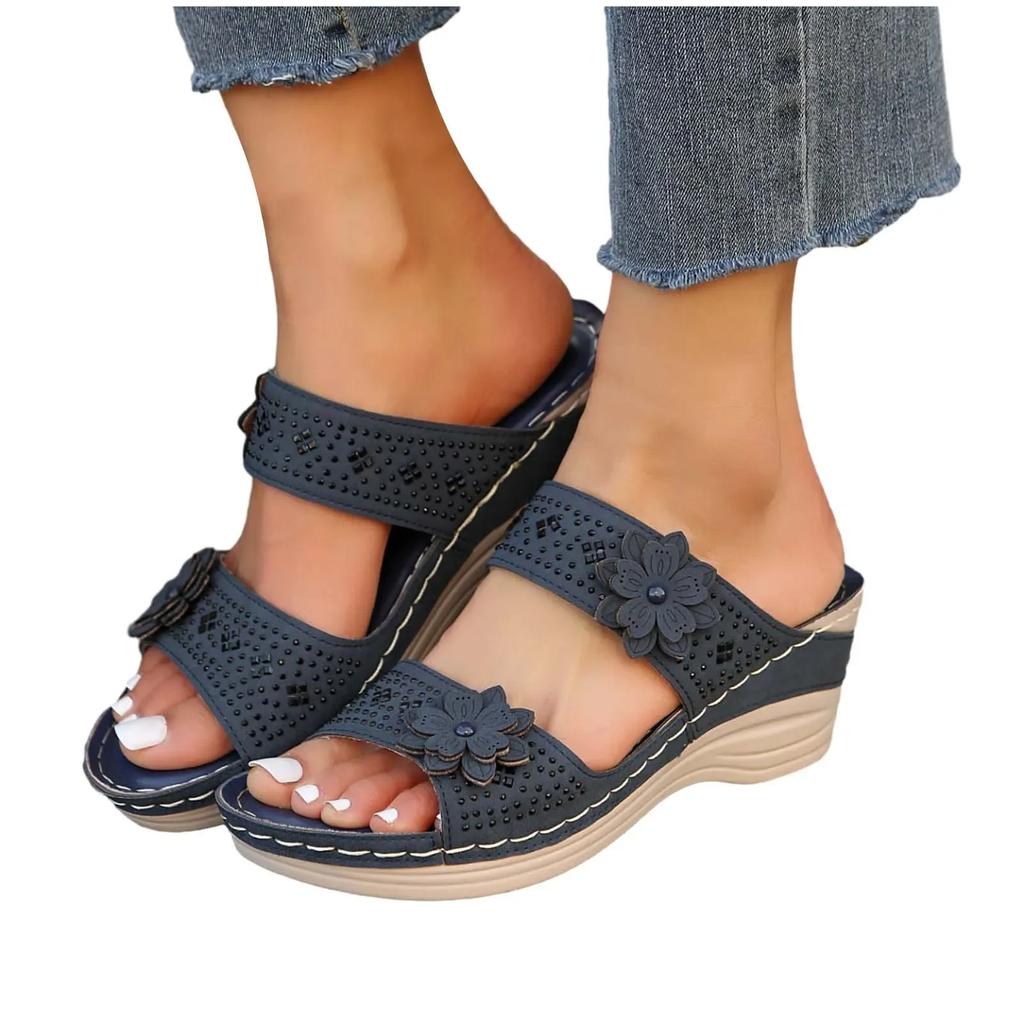 Women Beach Slope Heel Slippers Summer Shoes for Women Hollow Casual Clear Cat Slippers Women Open Toe Slippers Zapatos De Mujer