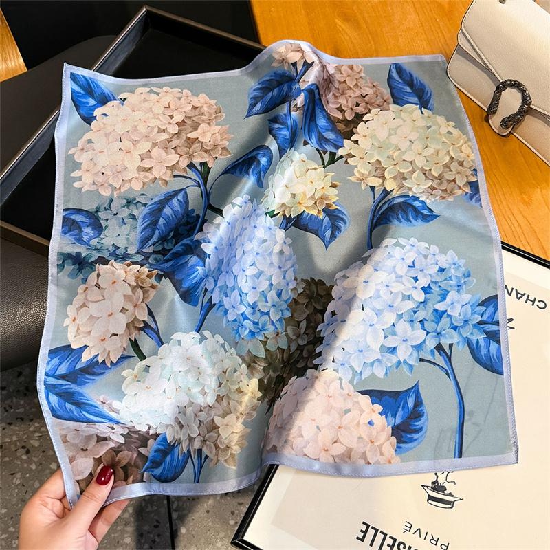 100% Silk Scarf Plum Blossom Pattern Square Scarves for Women Wrap Kerchief Mulberry Silk Bandana Fashion Luxury Headband Hijab
