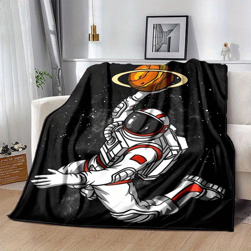 1pc Astronaut Printing Lightweight Flannel Blanket, Comfortable and Warm Blanket, for Camping Sofa Bed and Couch Office, Gift