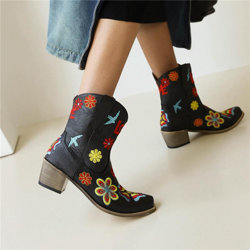 FOREADA Женские ботильоны с квадратным носком, на толстом высоком каблуке, вышитые, в западном стиле, короткие ботинки, женская модная обувь, осень-зима, коричневые, черные