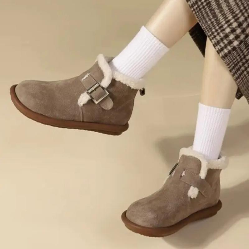Модные мягкие кожаные короткие ботинки женские плюшевые хлопковые туфли 2024 зимние утепленные нескользящие зимние ботинки плюшевые туфли с плоской подошвой