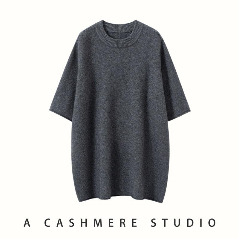 Кашемировый трикотажный женский свитер с круглым вырезом: Свободный крой для осени/зимы
