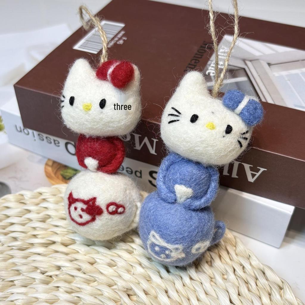 Handmade Wool Felt Cat Keychain Pendant - Cute Animal Bag Charm