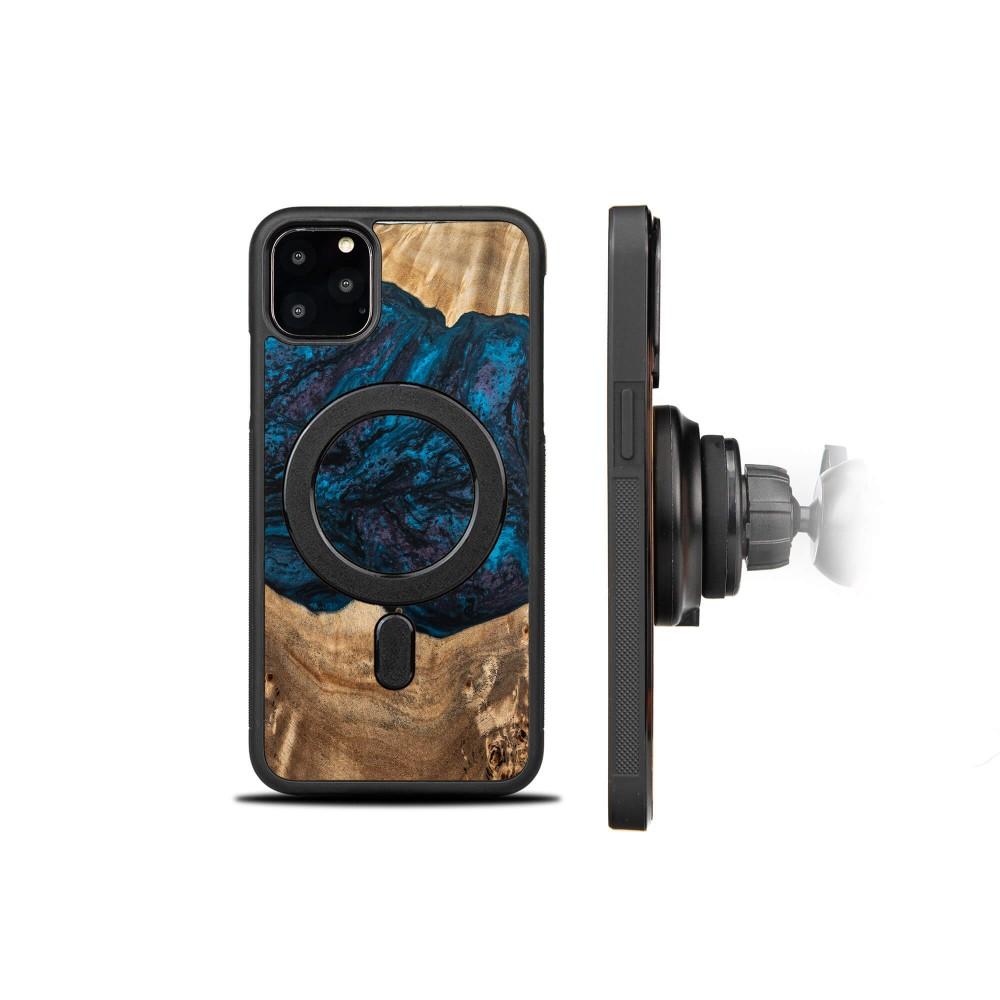 Bewood Unique case for iPhone 11 Pro Max - Planets - Neptune with MagSafe