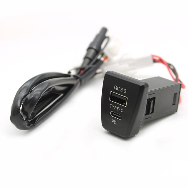 Автомобильное зарядное устройство, USB-разъем, внутреннее быстрое зарядное устройство USB QC3.0 для аксессуаров Toyota Rav4