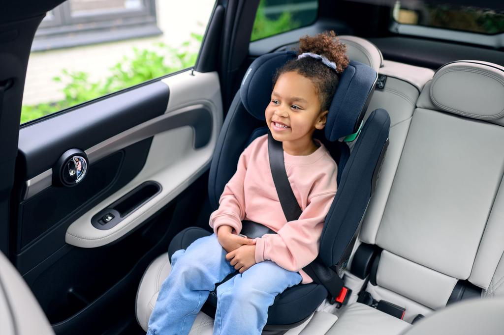 Совместим с креплением ISOFIX и ремнем безопасности RODIFIXPRO2 AUTHENTICGRAPHITE Rodifix Pro 2 Authentic Graphite от 3 с половиной лет