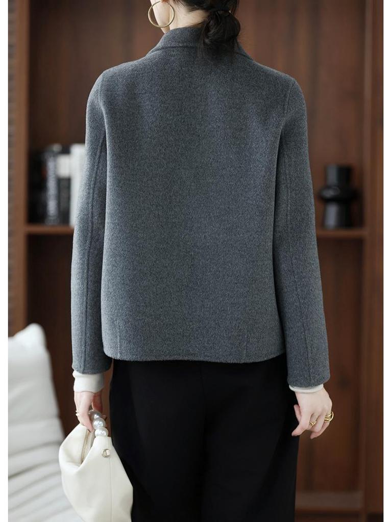 Женское двустороннее шерстяное пальто сезона осень/зима 2025 — в корейском стиле, свободного кроя, короткое, модное, универсальное.