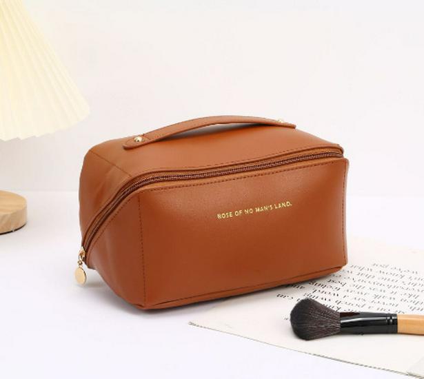 Большая вместительная дорожная косметичка - портативная подушка для средств по уходу за кожей и туалетных принадлежностей