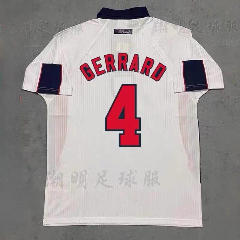 Retro jerseys: Santos, Neymardini, England, Beckham, Gerard Lampard, AC Kaká jersey