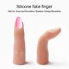Компактный силиконовый практический палец со 100 накладными ногтями. Профессиональная практика маникюра.