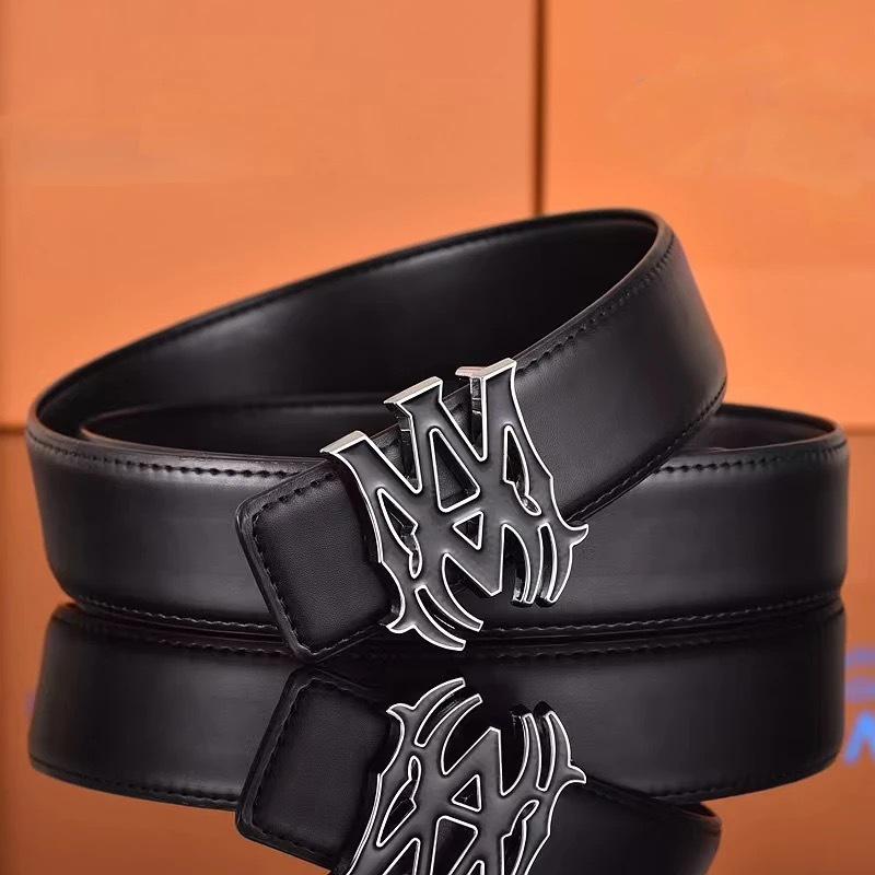 Мужской стильный кожаный ремень с гладкой пряжкой - Универсальный для бизнеса и моды