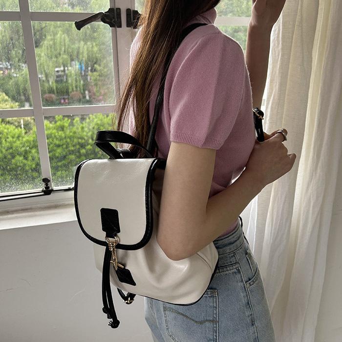 2024 New Fashionable and Elegant Backpack Women's Bag Contrast Color Fashionable and Casual Simple Flipped Full Bag