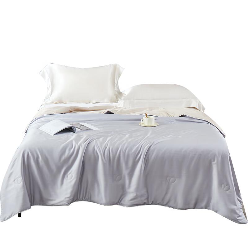 KINTHERI Maillard Silk Blend Summer Quilt