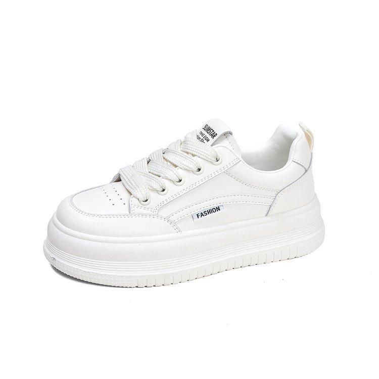 Маленькие белые туфли с толстой подошвой, женские осенние туфли, увеличивающие рост, повседневные спортивные туфли для сноуборда, студенческие дышащие легкие туфли для одинарного ношения