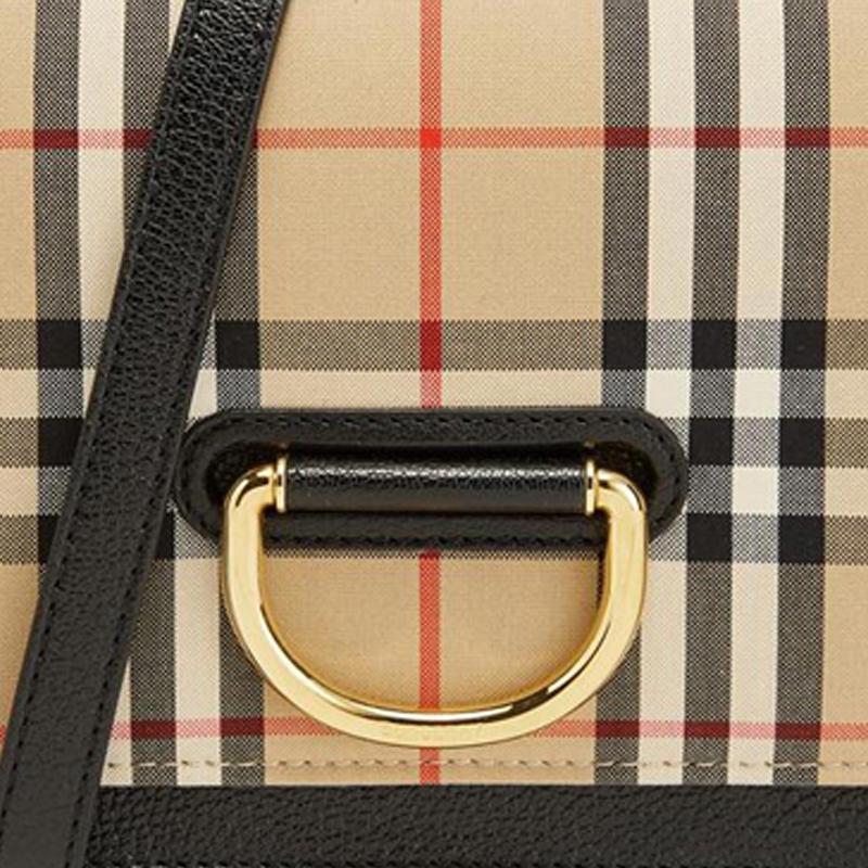 Burberry Vintage Check D-Ring Leather Crossbody Bag For Women Daily Travel Use