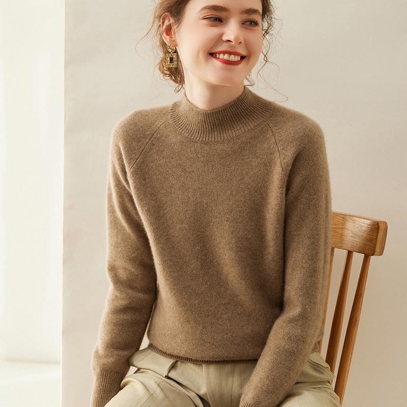 Plus Size Women's Thick Cashmere Raglan Sleeve Sweater