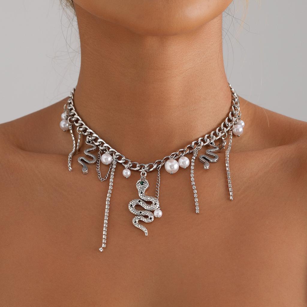 Ювелирное изделие с подвеской из жемчуга Sweet Cool Spice Girl Wind Clavicle Chain Flash Diamond Tassel Light Luxury Premium ожерелье для женщин