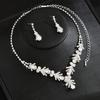 Популярные аксессуары Нежные хрустальные стразы Ожерелье Серьги Платье Комплект из двух предметов