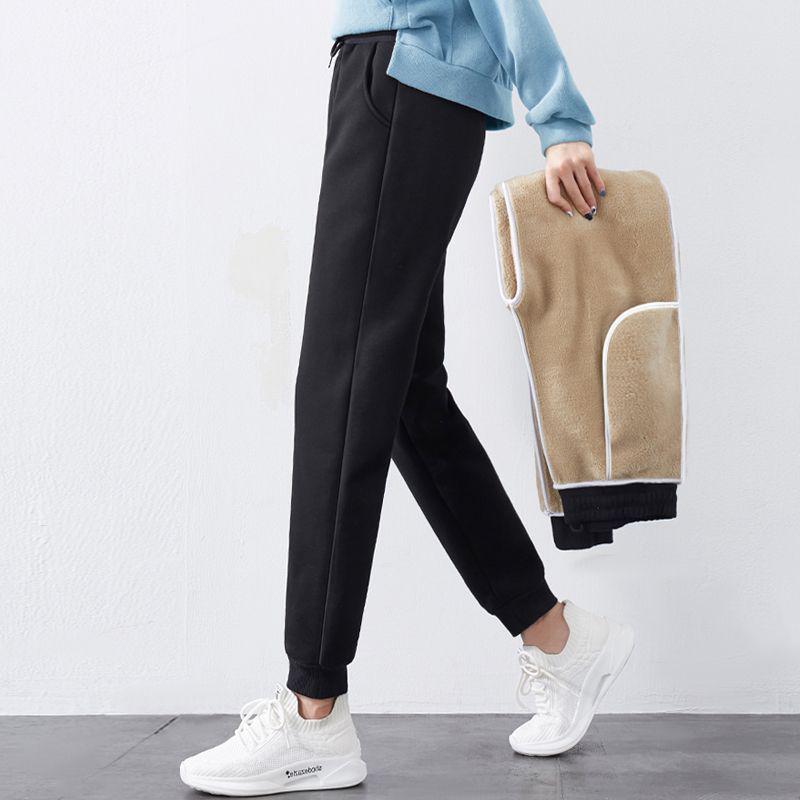 Extra Long Plus Velvet Thick Sports Pants for Tall Women - Lamb Wool Cotton, Perfect for Autumn and Winter