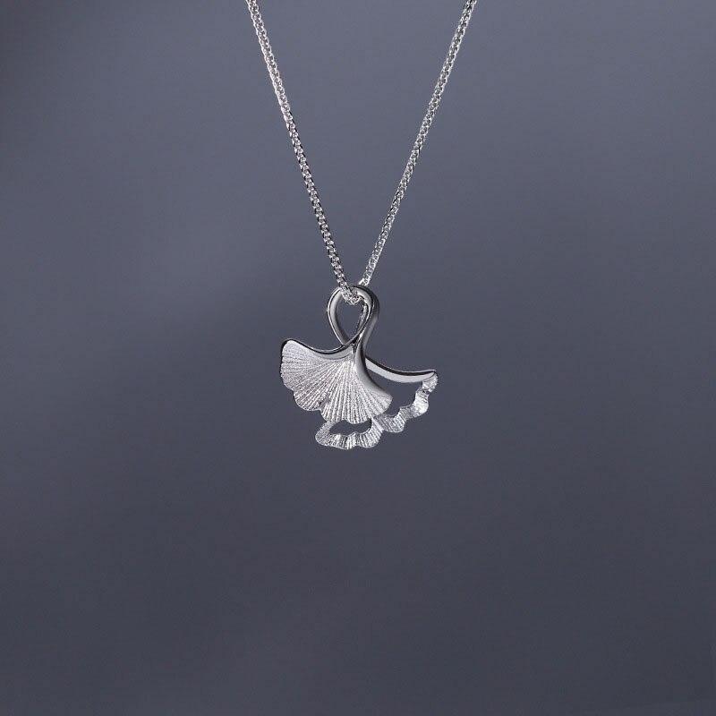 925 Sterling Silver Leaf Pendant Clavicle Chain Necklaces for Women Golden Simple Korean Jewelry Wholesale