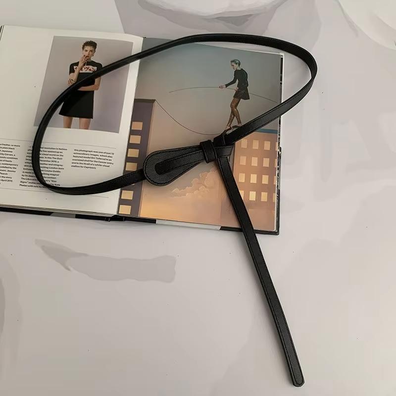 Новый простой завязанный тонкий ремень для женщин, однотонный пояс из искусственной кожи, длинные узкие регулируемые декоративные ремни