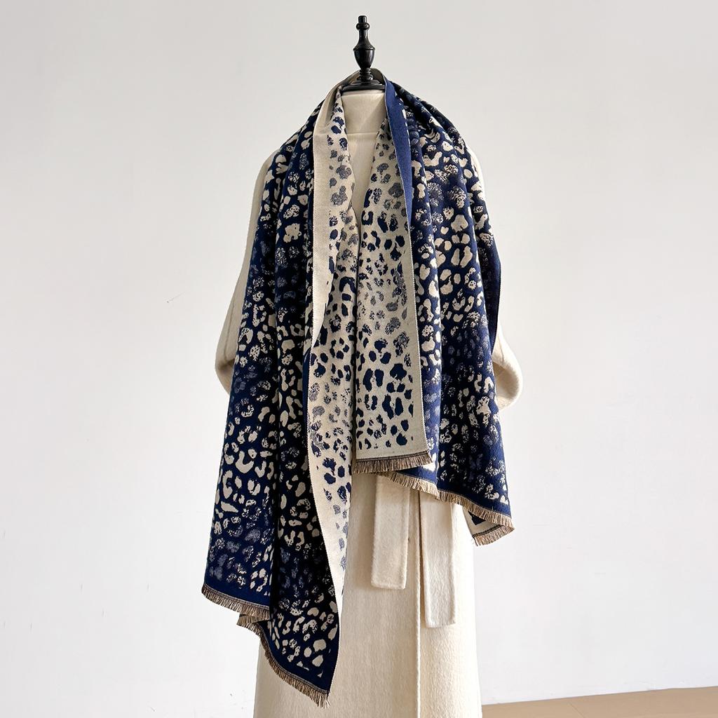 Design Leopard Printed Cashmere Scarf Women Winter Pashmina Shawls And Wraps Thick Warm Bufanda Stoles Blanket Luxury