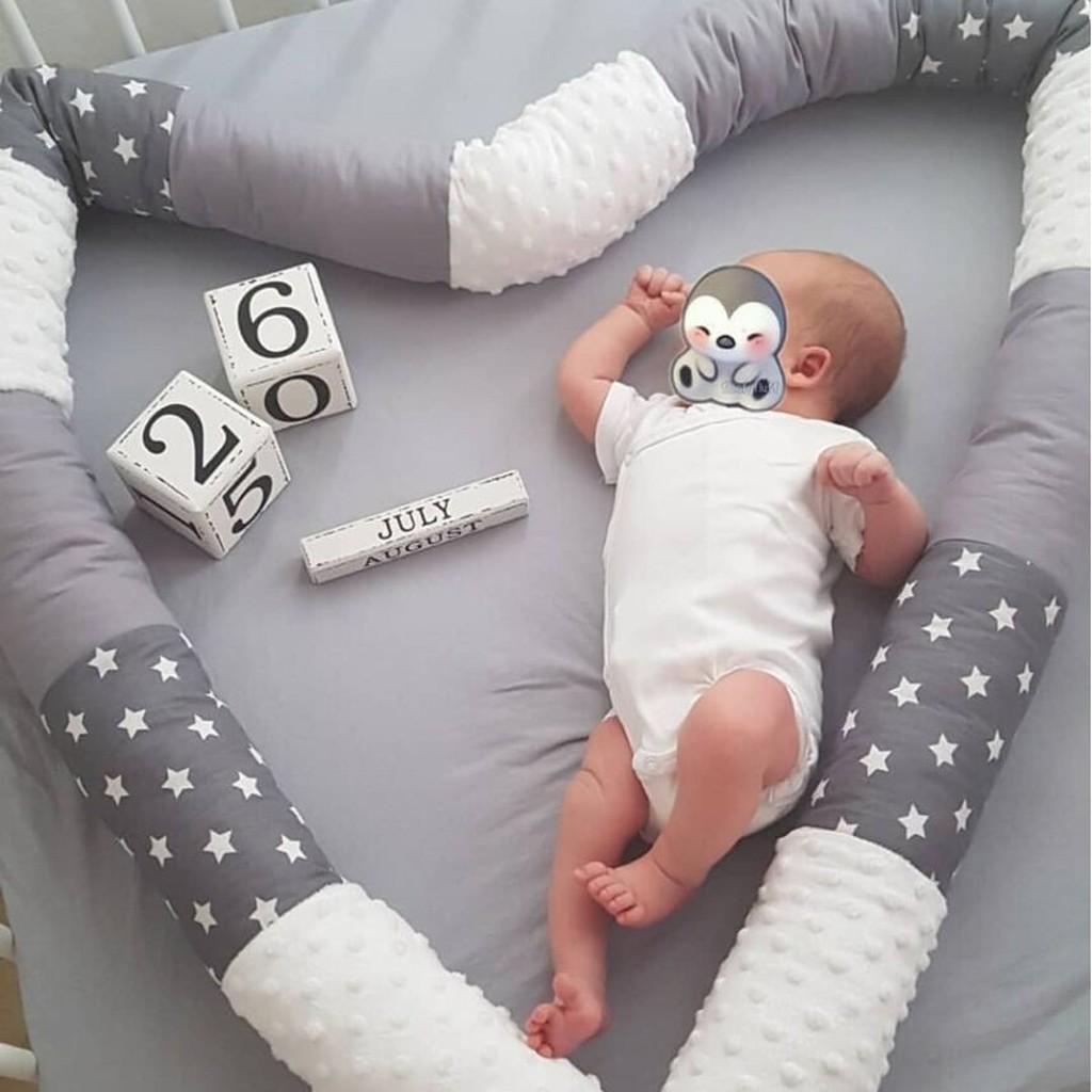 Хлопковый универсальный детский противоударный бампер для сна в кроватке соответствующего цвета