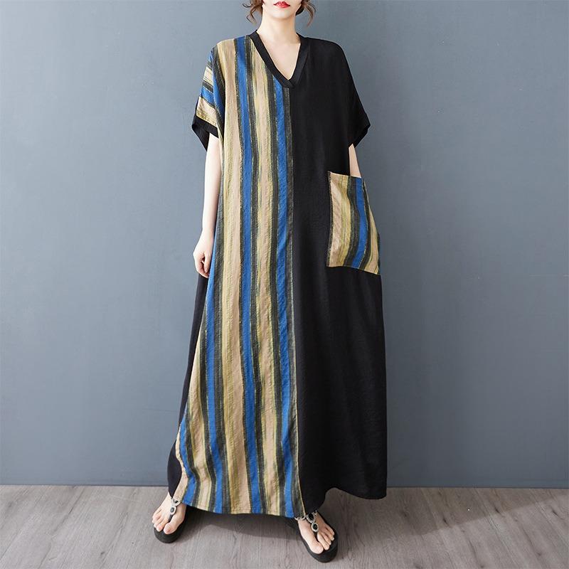 Реальное фото Летнее тонкое хлопково-льняное принтованное тонкое платье с V-образным вырезом, короткими рукавами и контрастной цветной вставкой, черное, длинное