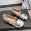 Французские серебристые туфли Мэри Джейн из маленькой кожи женские 2025 новая летняя красивая юбка плоская подошва мелкий вырез вечерние одинарные туфли