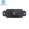 Деталь 93580-2V000 подходит для переключателей стеклоподъемников Hyundai Veloster моделей возрастом 10-15 лет.