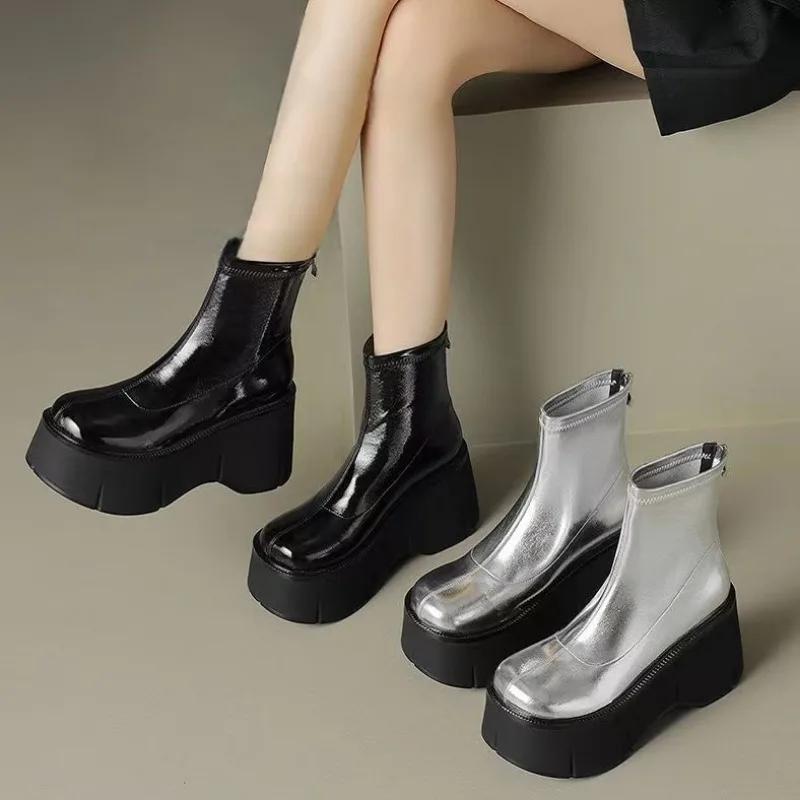 Small Ladies' Super Tall Platform and Ankle Boots New Autumn Round Toe Short Boots Slope Heel High-heeled Boots