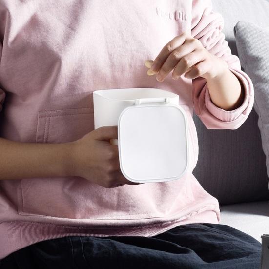 Мини Настольное Мусорное Ведро Маленькое Мусорное Ведро для Столешницы с Крышкой Крошечное Мусорное Ведро Мусорка для Офисного Стола Туалетного Столика Прикроватной Тумбочки