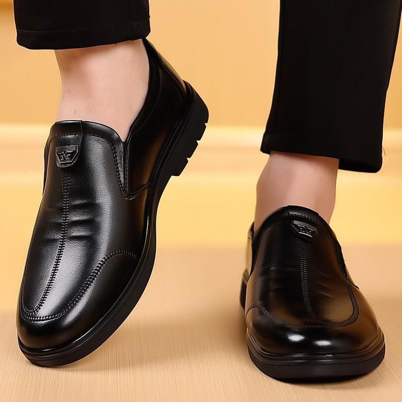 Spring New Casual Breathable Business Men's Leather Shoes Soft Sole Non-slip Middle-aged and Elderly Dad Shoes Versatile Men's Shoes