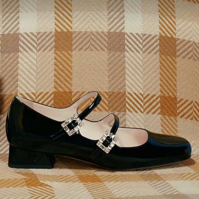 Версия из овчины~ Кожаные туфли со стразами на одной пуговице, на толстом каблуке, женские весенние красивые туфли Мэри Джейн на маленьком каблуке, женские туфли