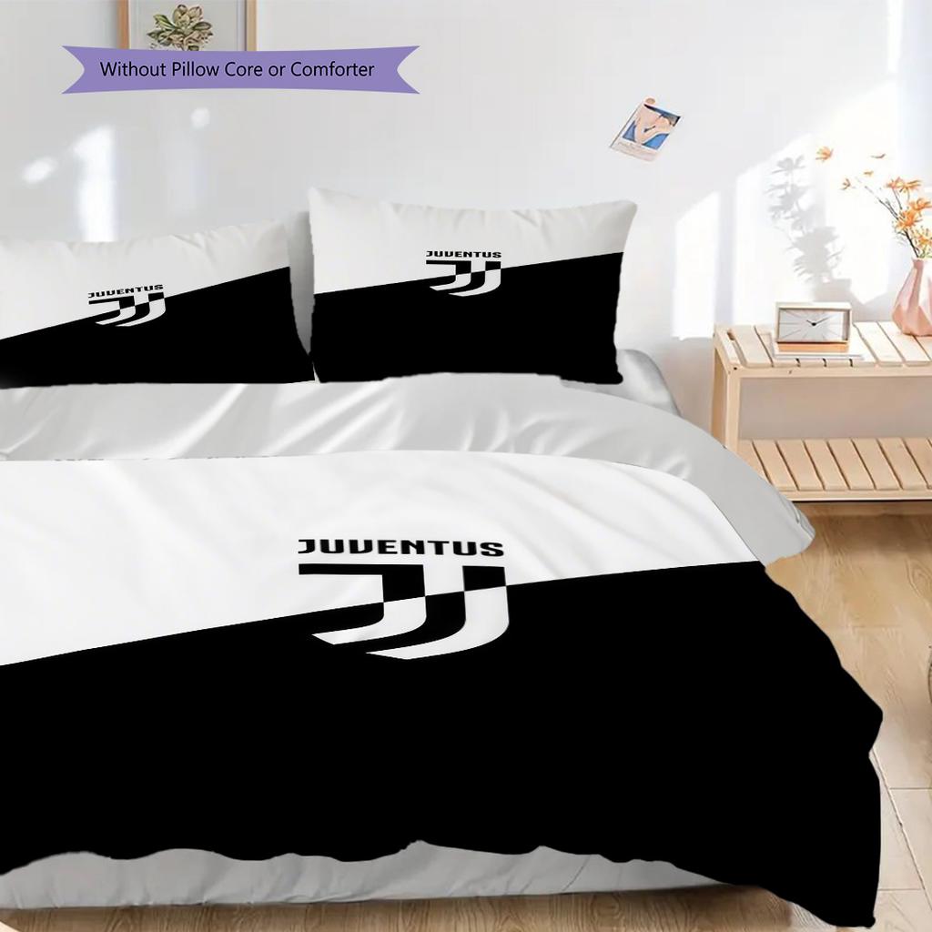 Cristiano's Juventus Journey Three-piece set (1 * duvet cover + 2 * pillowcase, without core) Bedding set Christmas birthday gift