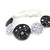 [J3178] - Designer Bracelet 'Flora' Black White