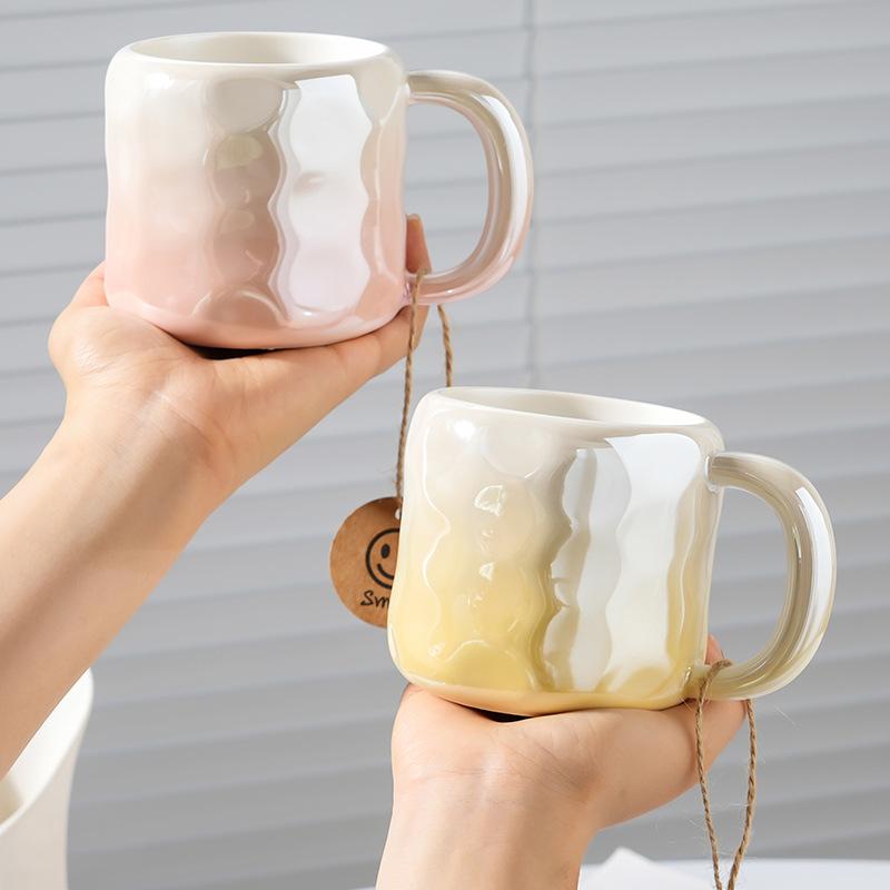 Персонализированная красочная высококачественная керамическая кружка большой емкости с поясом для девочек, деловой небольшой подарочный креативный кружка