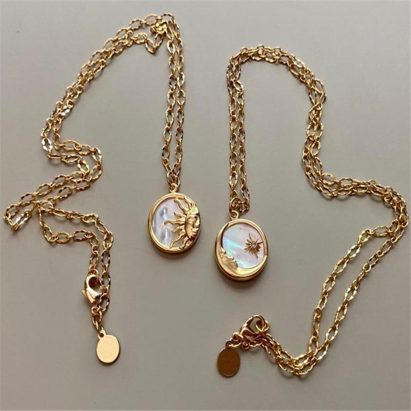 Vintage Sun and Moon Pendants Necklace White Shell Coin Round Stainless Steel Chain Necklaces Femme Jewelry Bijoux Gift