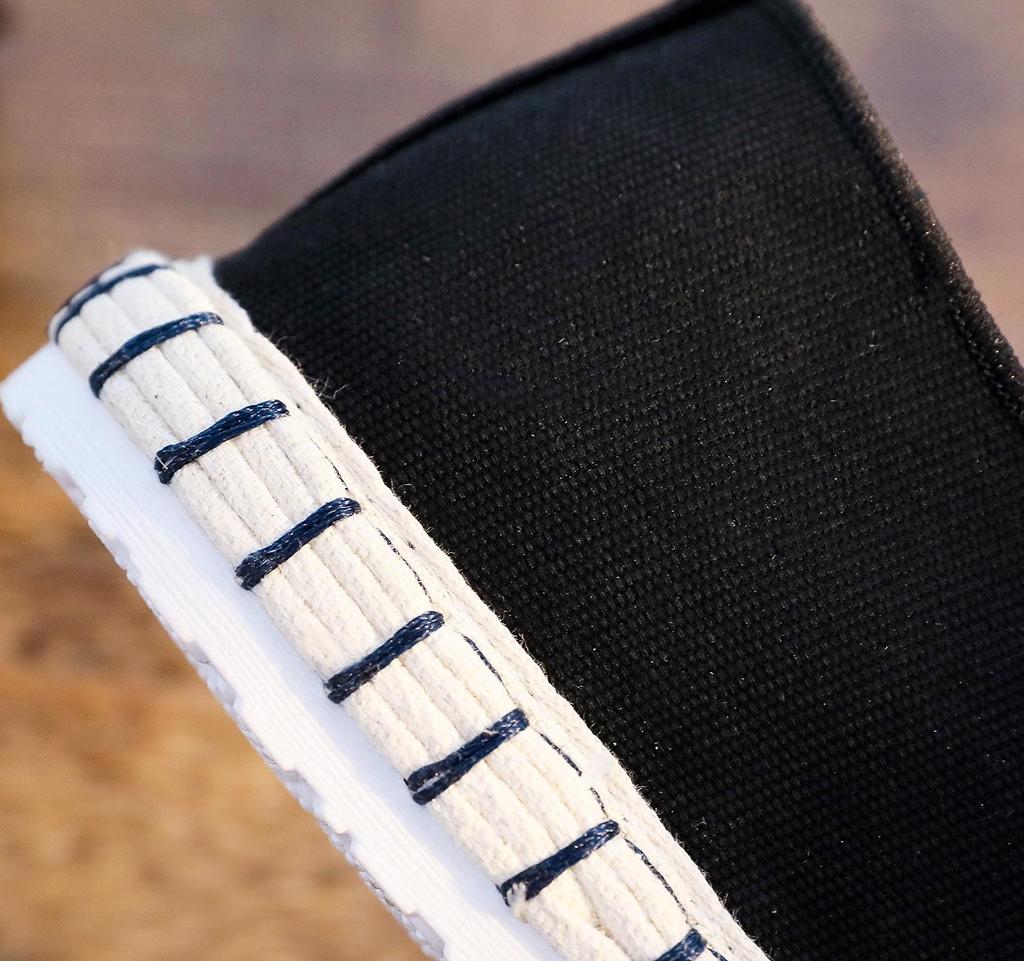 Мужские вышитые туфли из пекинской ткани: Мягкая подошва, дышащая, ручная работа