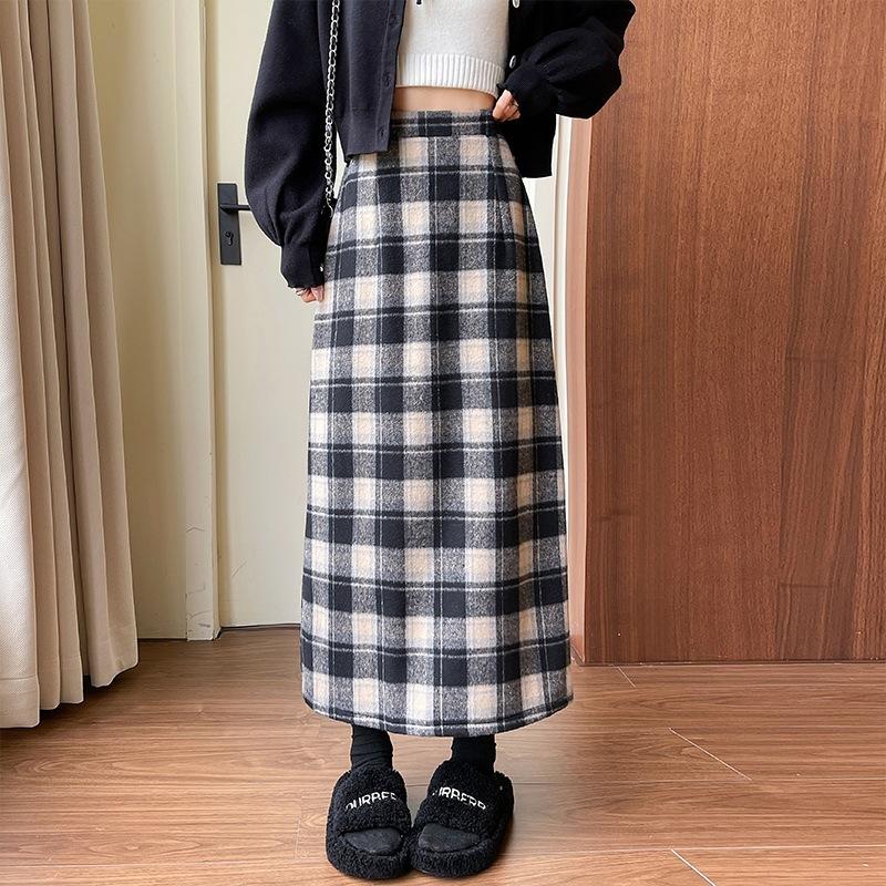 Woolen Skirt Autumn and Winter Retro New Style for Women with High Waist Slimming A-line Plaid Hip-pack Skirt