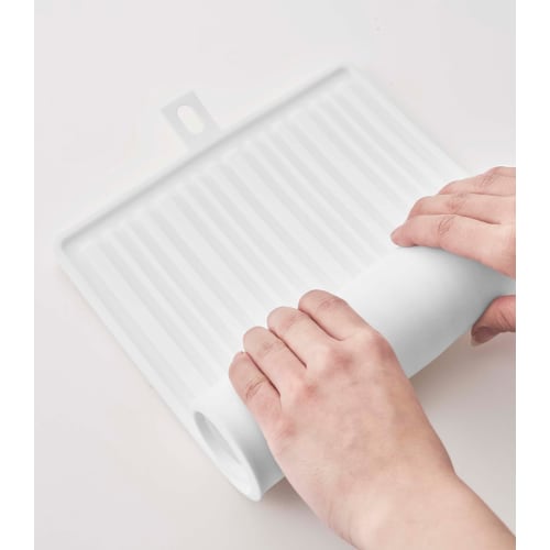 Yamazaki Tower Silicone Drying Mat, White, Dimensions: 47.2cm W x 21.8cm D x 0.6cm H (when in use), Rolls up for storage, Washable, and Perfect for Dr
