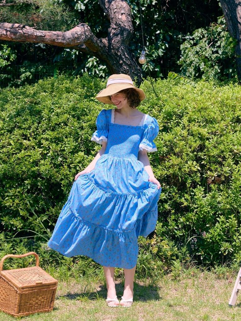 Fabric Seoul Bouquet Smoke Cancan Dress