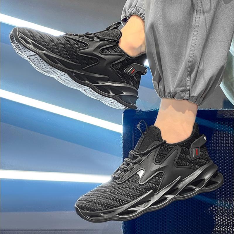Summer Plus Size Men's Trendy Blade Fly-Knit Sneakers Fashion Running Men's Shoes